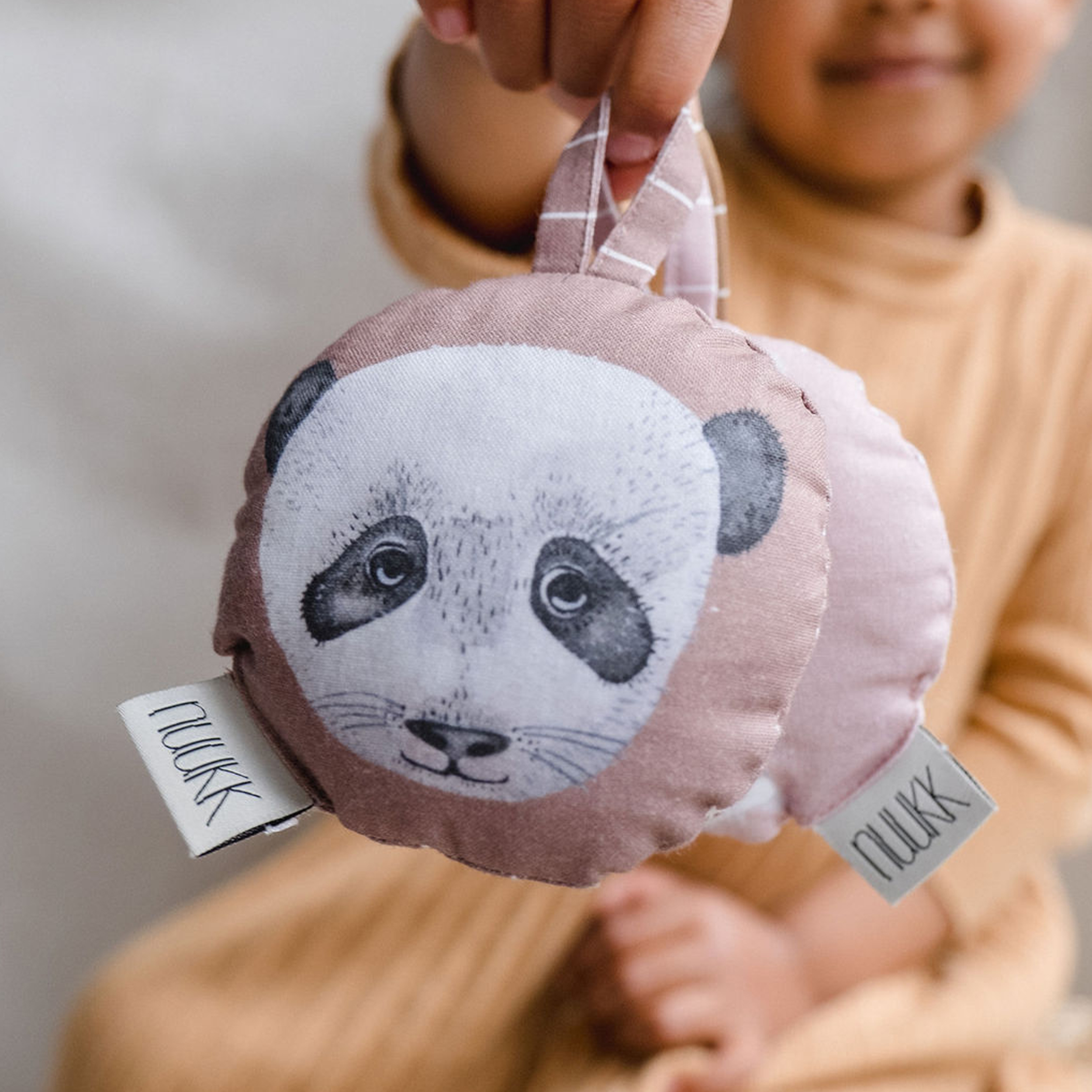 Panda Rassel für Babys aus Stoff