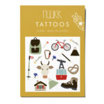 nuukk nachhaltige Kindertattoos “ Mountains” mit Illustrationen von Roadtyping mit Rucksack, Bergen, Gondel und Wanderstiefeln. Kindertattoos Mountains
