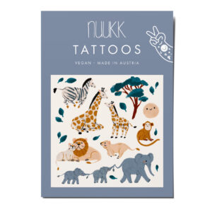nuukk nachhaltige Kindertattoos Safari. Illustrationen von Elena Comte. Tiere, wie man sie in Afrika findet: Affe, Zebra, Giraffe, Löwe und Elefant.