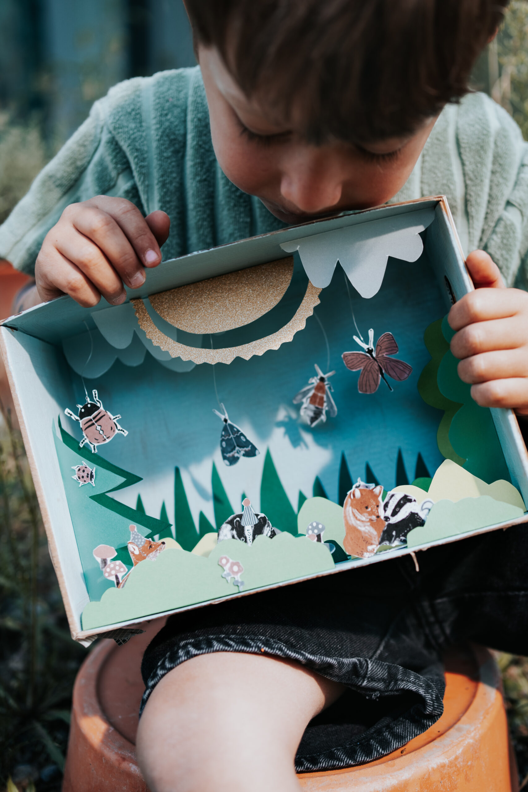 Diorama Bastelanleitung, Kinder, basteln, Schuhkarton