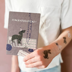 nuukk Bio Kindertattoos / Tattoos, vegan, Motive: Hunde, Pudel, Dackel, Mops / Grußkarte mit Dackel