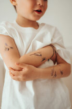nuukk Bio Kindertattoos / Tattoos, vegan, Motive: Vögel, Rotkehlchen, Meise, Eule, Spatz. Tiere Kindertattoos