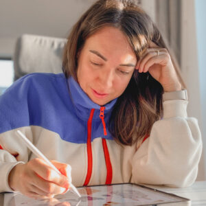 Elena Comte, nuukk, Kooperation, Interview mit Elena Comte