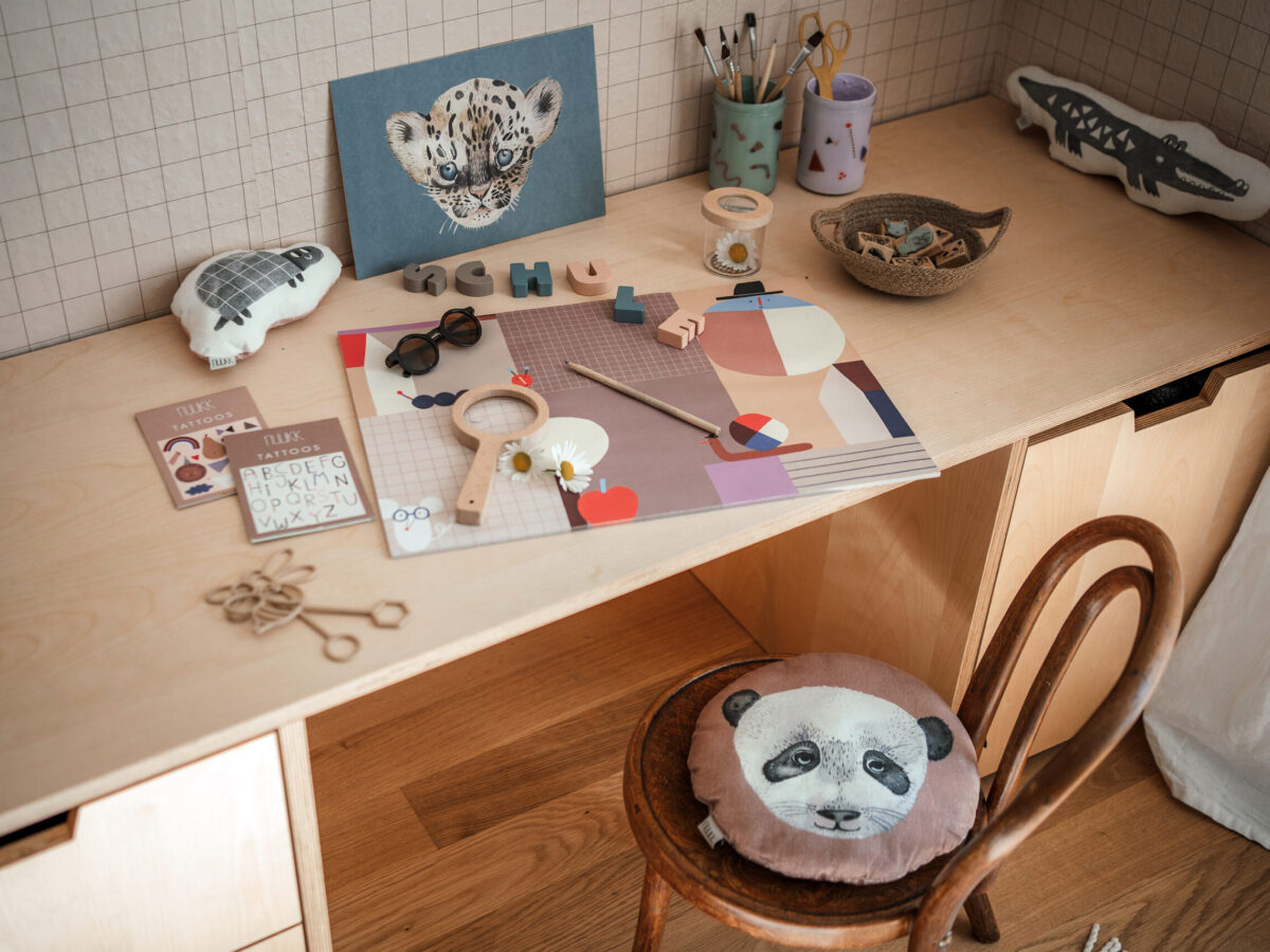 nuukk Schreibtisch Schulstart Kinderschreibtisch Schultüte Schreibtischunterlage