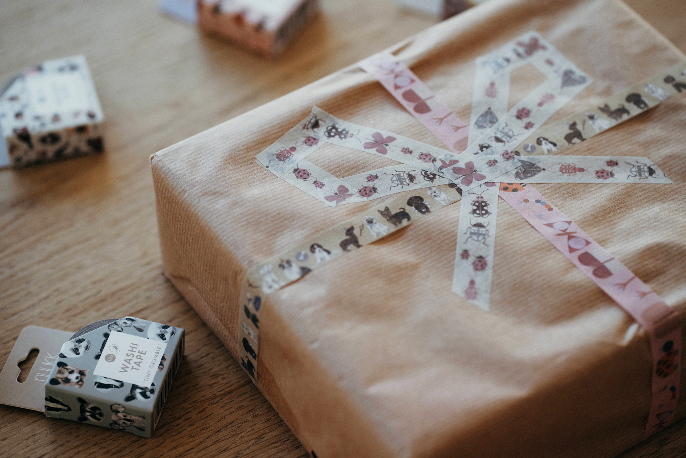 Geschenk verpacken mit Washi Tape