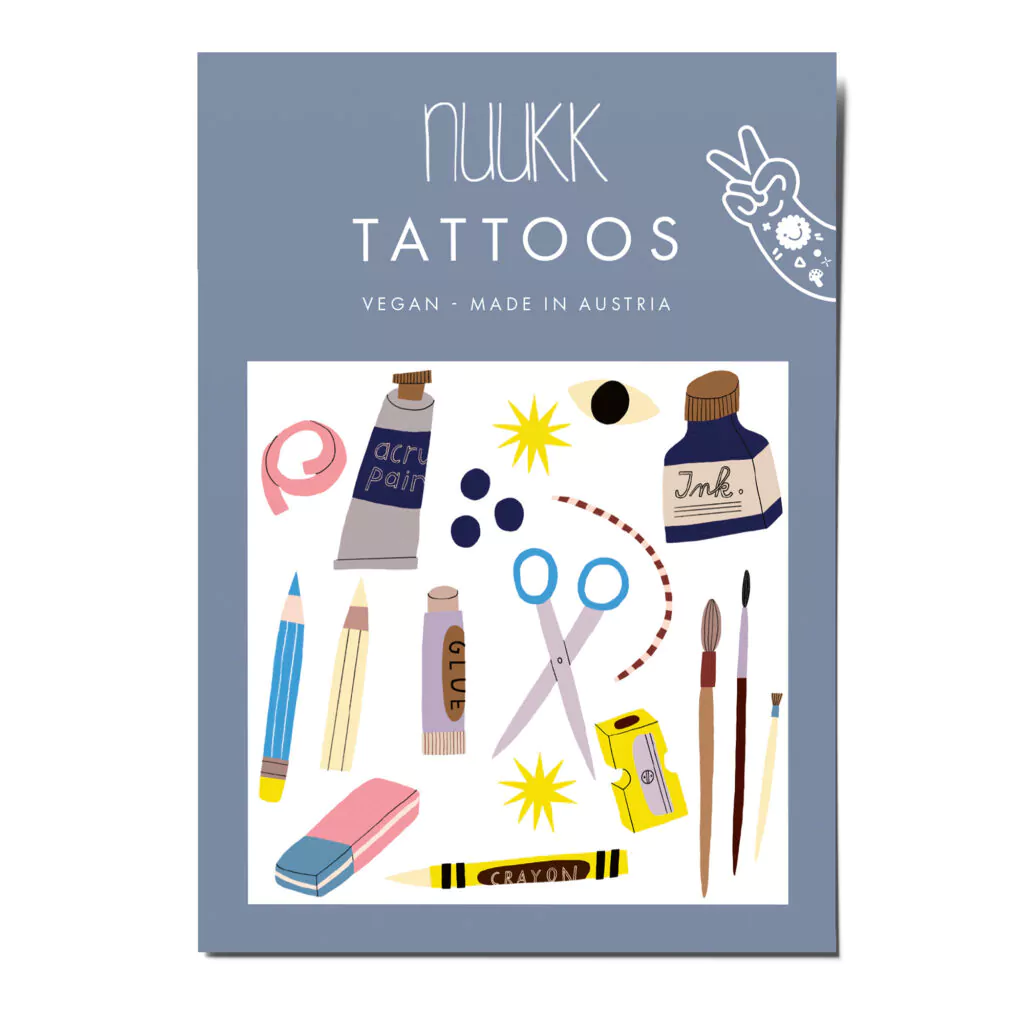 Kindertattoos Schule, Tattoos Schule. nuukk nachhaltige Kindertattoos “ Schule”: mit Illustrationen von Anna Katharina Jansen. Perfekt für die Schultüte! Motive: Schere, Kleber, Tinte, Pinsel, Spitzer. Radiergummi. Eben alles, was Schulkinder brauchen.