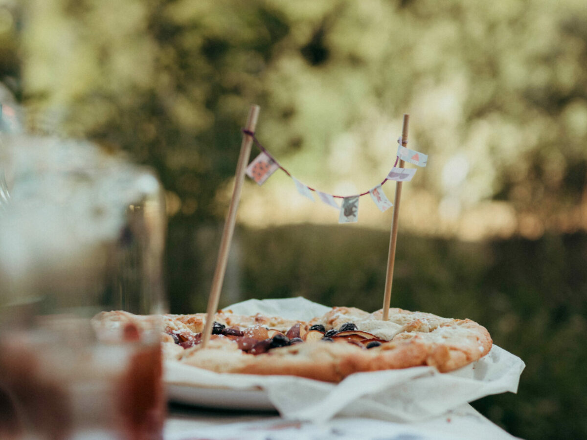 Sommerparty, nuukk, Sommerparty für Kinder, Wimpelkette mit Washitape, Kuchentopper selber machen