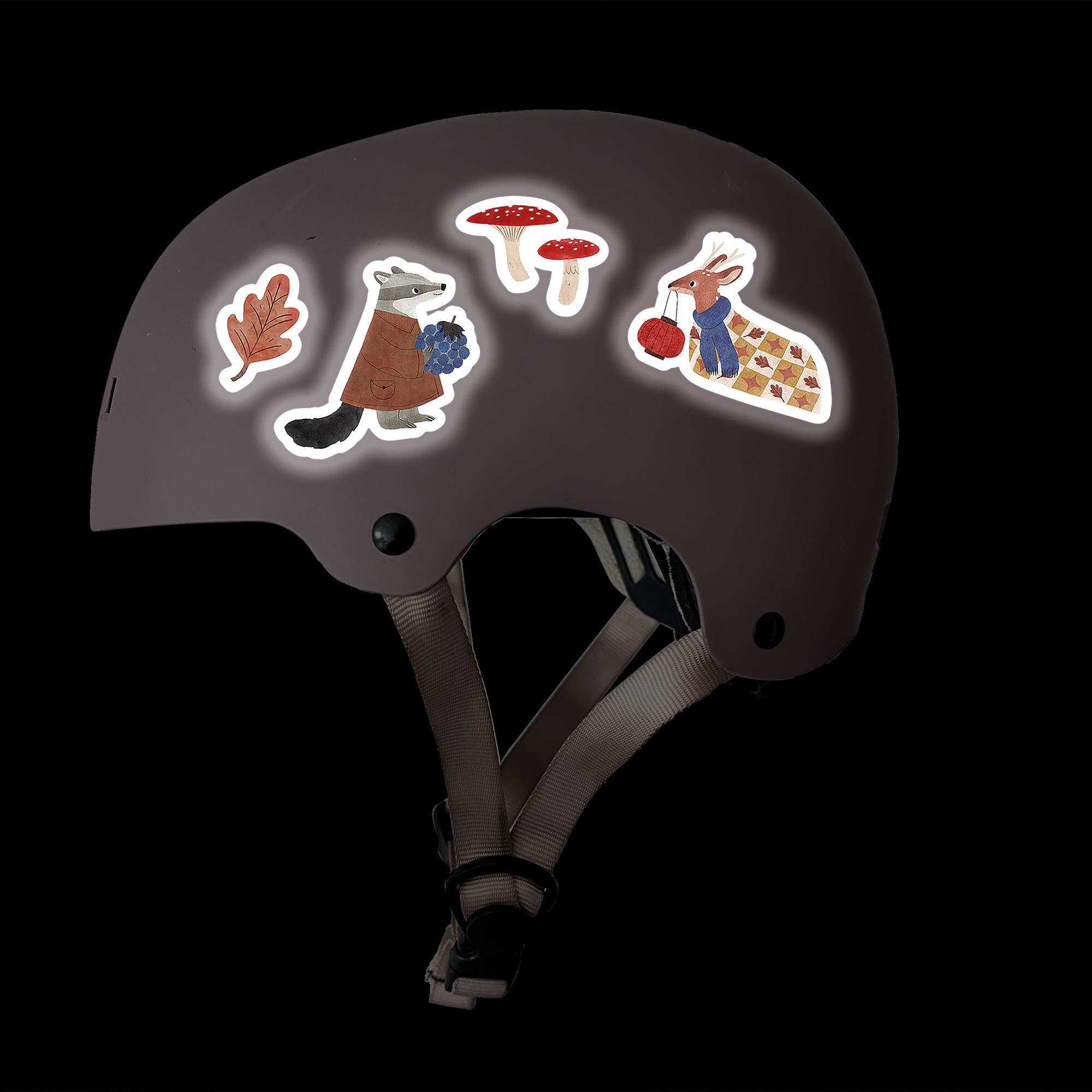 Reflektierende Sticker Waldbewohner. Reflektierende Aufkleber auf Fahrradhelm. Motive: Dachs, Reh, Fuchs, Fliegenpilz, Eichhörnchen, Reflektierende Sticker Waldbewohner