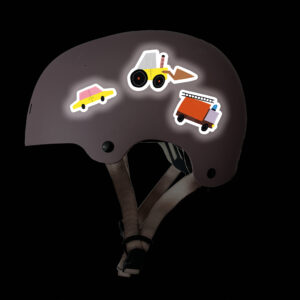 Reflektierende Sticker Autos. Reflektierende Aufkleber auf Fahrradhelm. Motive: Rennwagen, Feuerwehrauto, Krankenwagen, Bagger